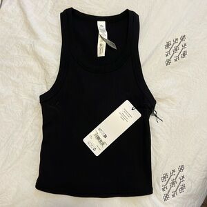 XS ALO brand new goddess ribbed go-to tank